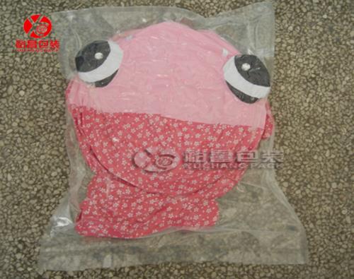 裕昌包裝供應廣州真空包裝袋生產(chǎn)廠家-毛絨玩具真空包裝袋展示圖 咨詢熱線：400-9966-891